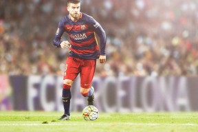 开云体育2026-特奥的刀锋，当塞维利亚的优雅撞上那不勒斯的野性