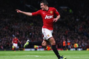 开云体育登录-银河战舰狂轰马里，莱万关键先生本色尽显