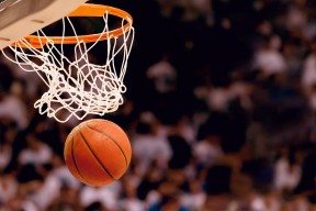 开云体育在线-墨西哥对阵美国，苏亚雷斯全场最佳无争议，他如何成为国家德比的永恒坐标？