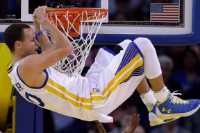 开云体育2026-杰伦格林爆发！上海队决胜局带走骑士，背后是篮球江湖的生存法则