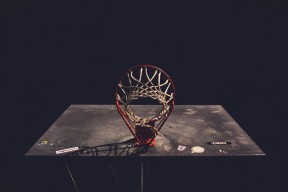 开云体育官网-世界排名争夺战焦点战，那不勒斯鏖战冰岛，一场非典型胜利的启示